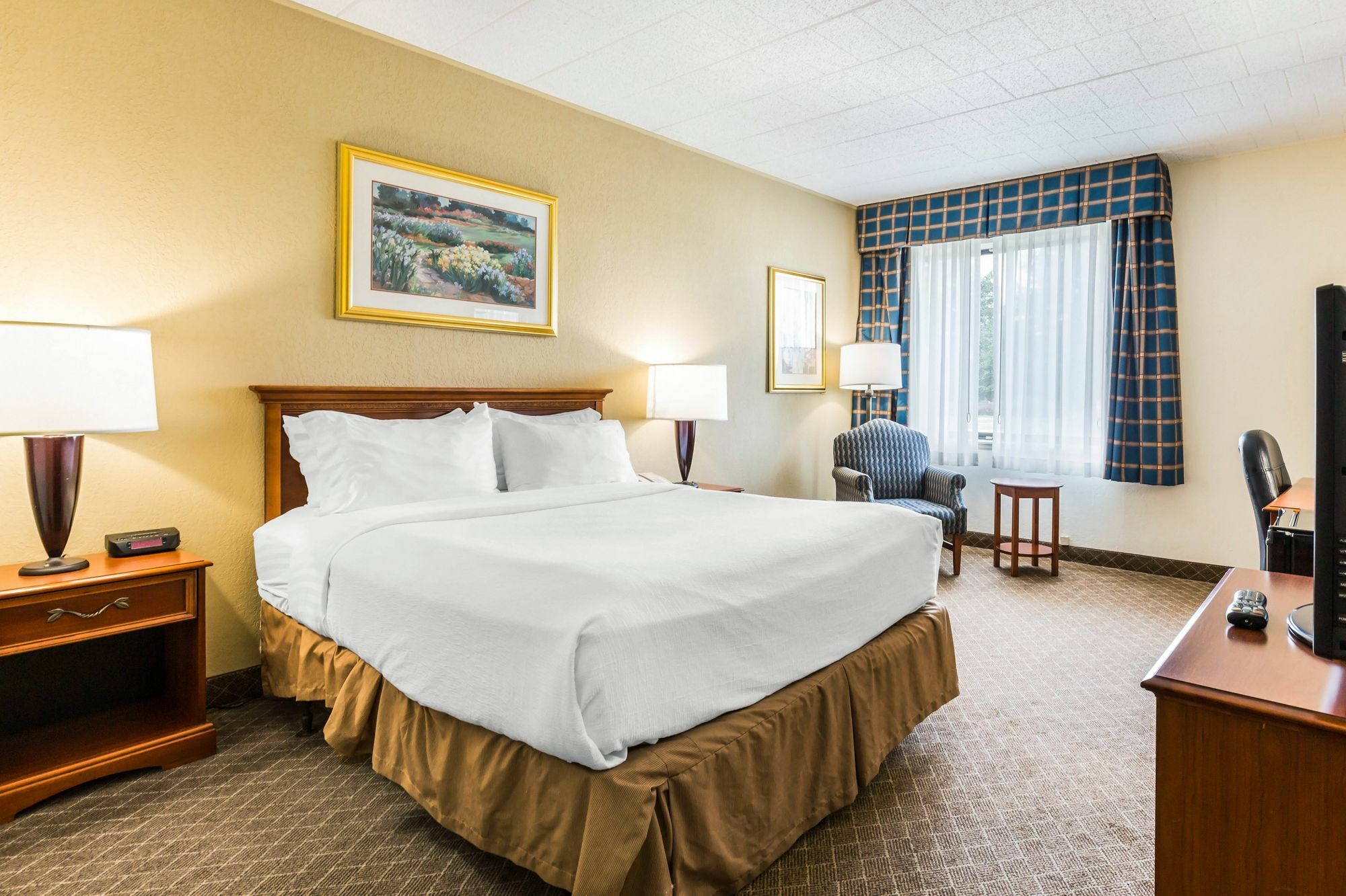 Clarion Inn Frederick Event Center Exterior photo